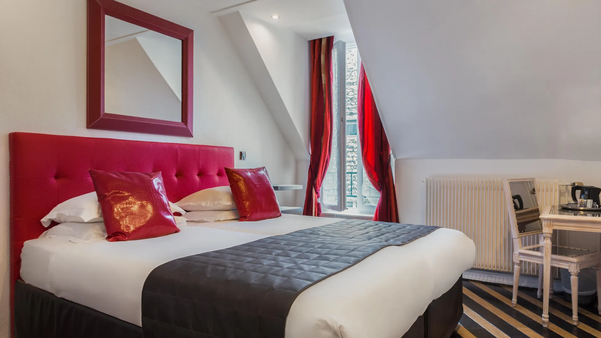 Hotel Aida Marais Paris