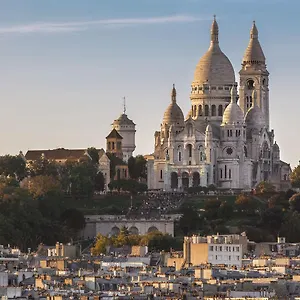 Abbesses Montmartre Parigi